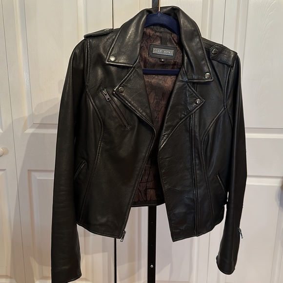 BLACK RIVET LEATHER JACKET - Picture 6 of 11